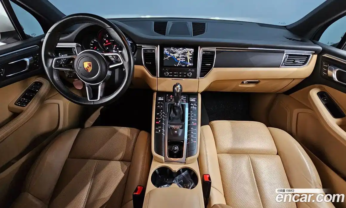 Porsche Macan 2018 2.0 гидро в Москве № 2131739, фото 10