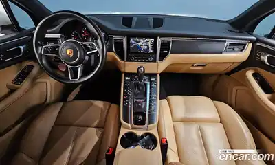 Porsche Macan 2018 2.0 гидро в Москве № 2131739, миниатюра 10