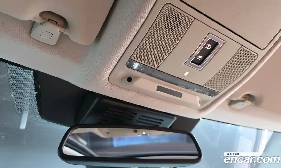 Land Rover Discovery Sport 2015 2.0 гидро в Москве № 2131869, фото 19