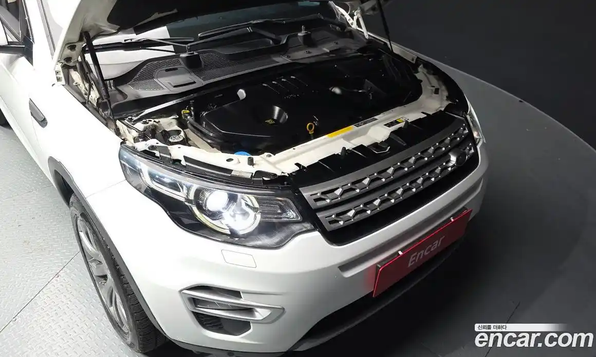 Land Rover Discovery Sport 2015 2.0 гидро в Москве № 2131869, фото 6