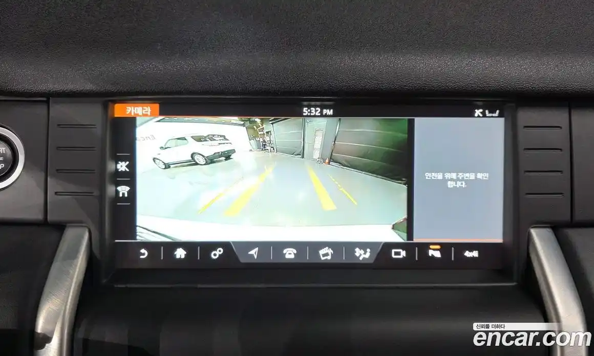 Land Rover Discovery Sport 2017 2.0 гидро в Москве № 2131874, фото 21