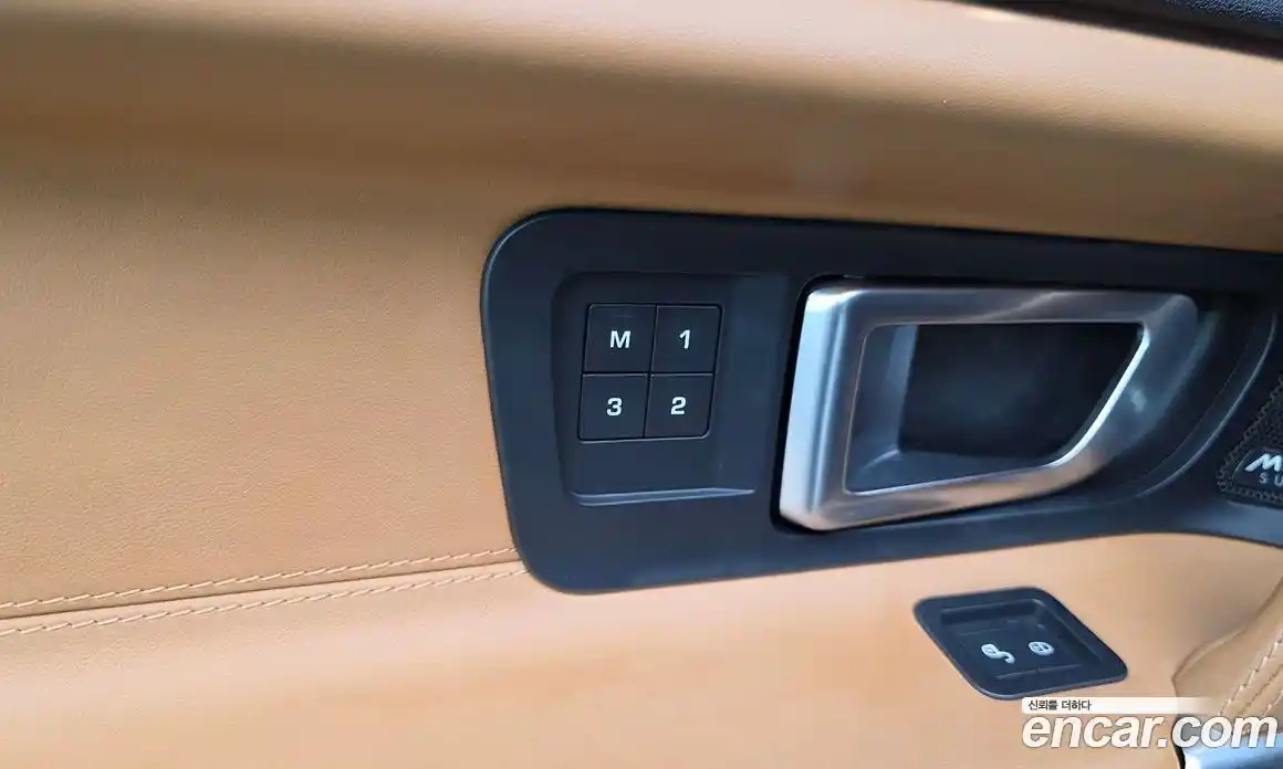 Land Rover Discovery Sport 2017 2.0 гидро в Москве № 2131874, фото 23