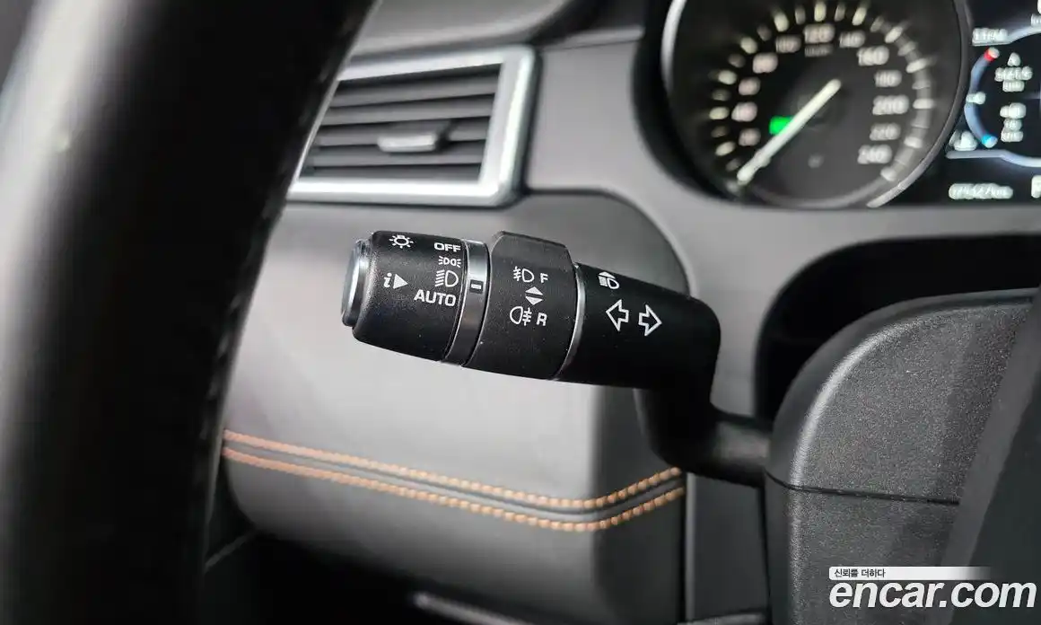 Land Rover Discovery Sport 2017 2.0 гидро в Москве № 2131874, фото 29