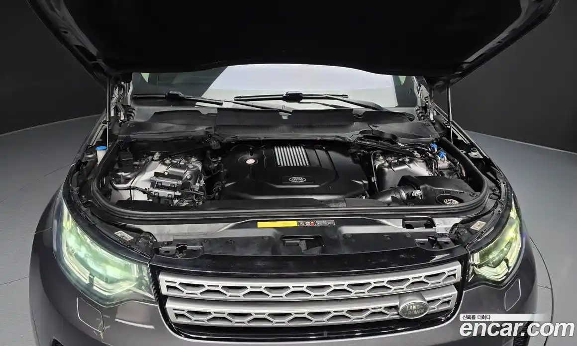 Land Rover Discovery 2017 3.0 гидро в Москве № 2131931, фото 6