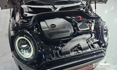 Mini Cooper 2023 1.5 гидро в Москве № 2131983, миниатюра 6