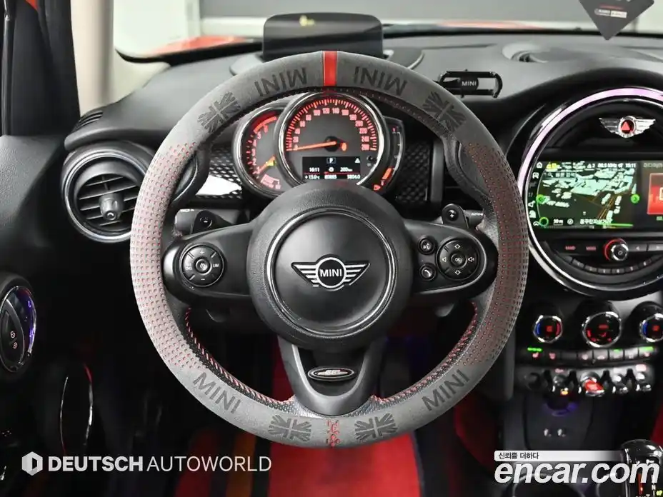 Mini Cooper 2019 2.0 гидро в Москве № 2132176, фото 13