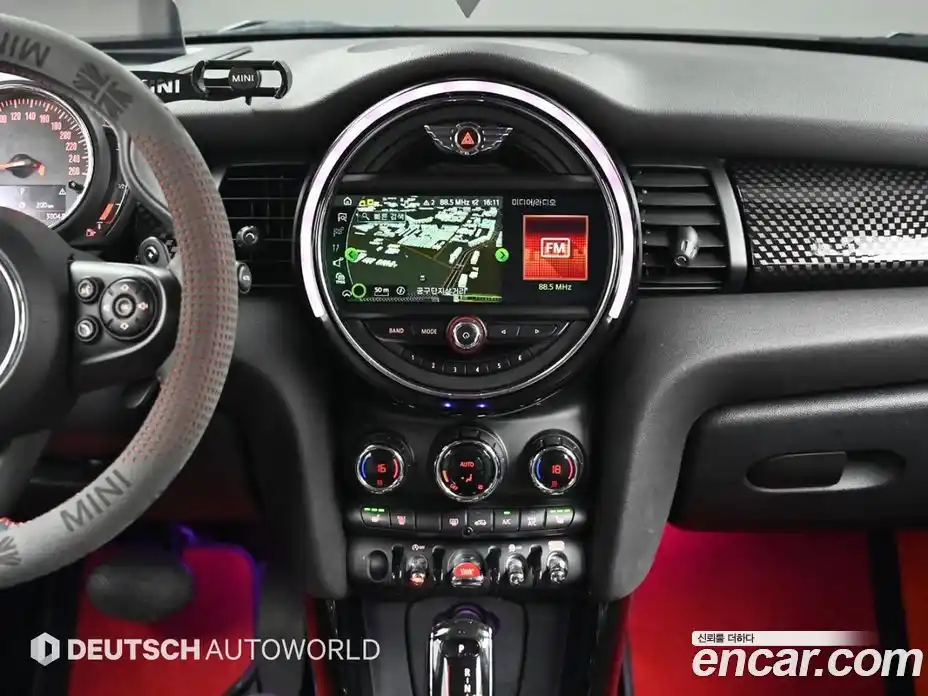 Mini Cooper 2019 2.0 гидро в Москве № 2132176, фото 14