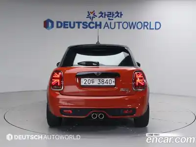 Mini Cooper 2019 2.0 гидро в Москве № 2132176, миниатюра 4