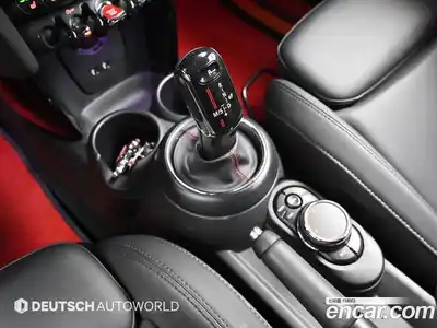 Mini Cooper 2019 2.0 гидро в Москве № 2132176, миниатюра 9
