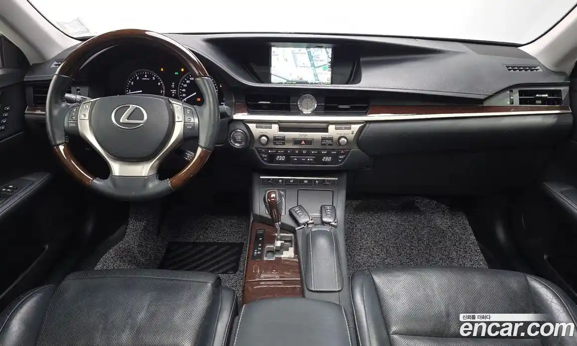 Lexus ES 2012 3.5 гидро в Москве № 2132328, фото 7