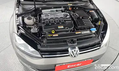 Volkswagen Golf 2014 2.0 гидро в Москве № 2132496, миниатюра 6