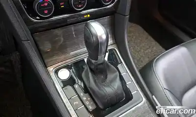 Volkswagen Passat 2018 2.0 гидро в Москве № 2132528, миниатюра 9