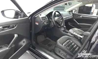 Volkswagen Passat 2018 2.0 гидро в Москве № 2132528, миниатюра 10