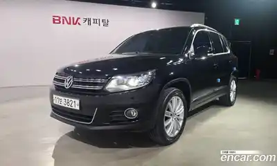 Volkswagen Tiguan, 2015