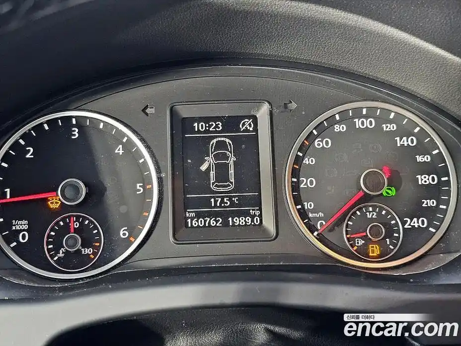 Volkswagen Tiguan 2014 2.0 гидро в Москве № 2132598, фото 7