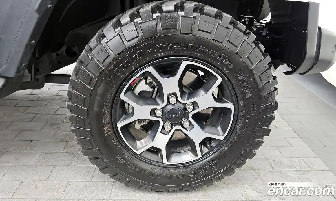 Jeep Wrangler 2022 2.0 гидро в Москве № 2132629, фото 7