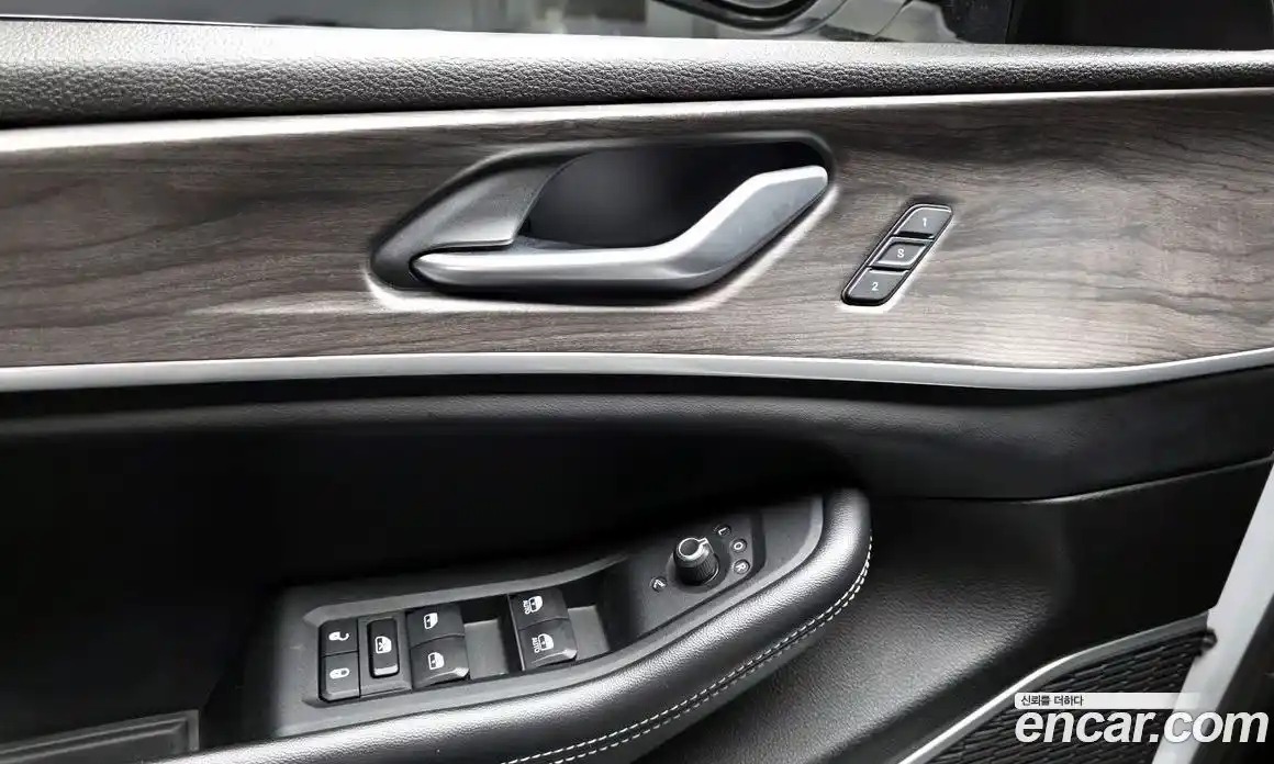 Jeep Cherokee 2023 3.6 гидро в Москве № 2132638, фото 29