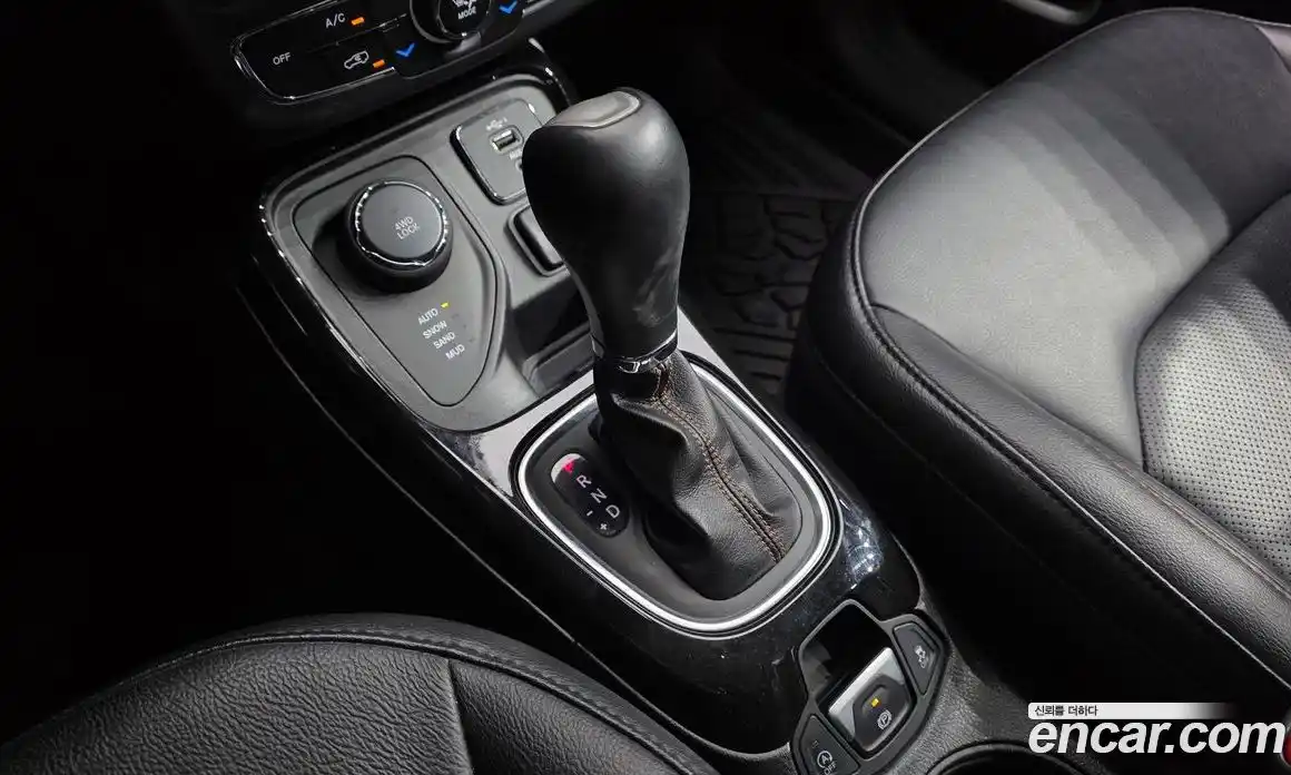 Jeep Compass 2019 2.4 гидро в Москве № 2132696, фото 12