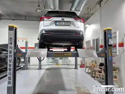 Toyota RAV4 2024 2.5 вариатор в Москве № 2133140, миниатюра 2
