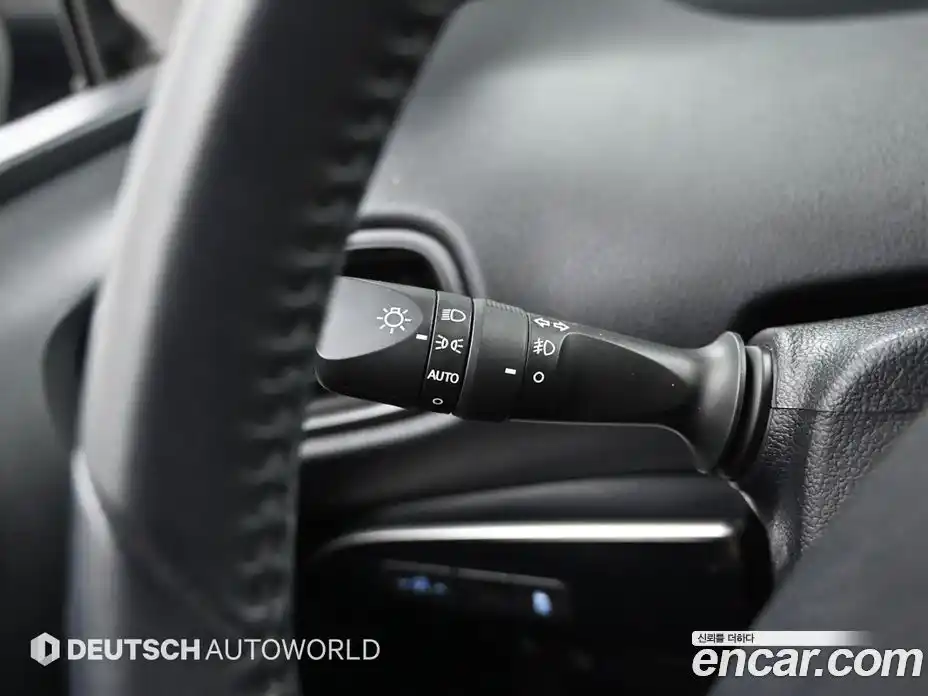 Toyota Prius 2017 1.8 гидро в Москве № 2133180, фото 17