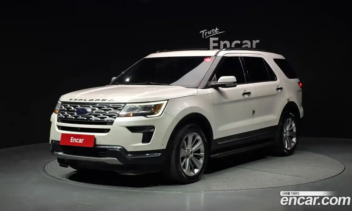 Ford Explorer 2019 2.3 гидро в Москве № 2133426, фото 1