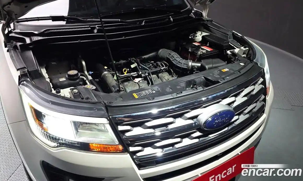 Ford Explorer 2019 2.3 гидро в Москве № 2133426, фото 6