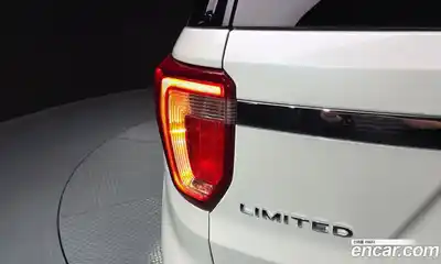 Ford Explorer 2019 2.3 гидро в Москве № 2133426, миниатюра 9