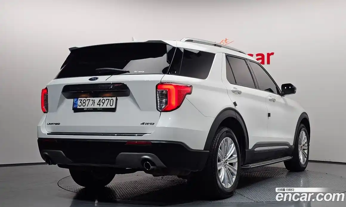 Ford Explorer 2022 2.3 гидро в Москве № 2133435, фото 2