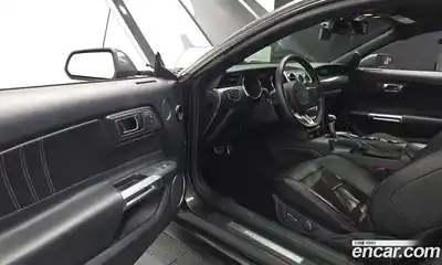Ford Mustang 2015 2.3 гидро в Москве № 2133514, миниатюра 11