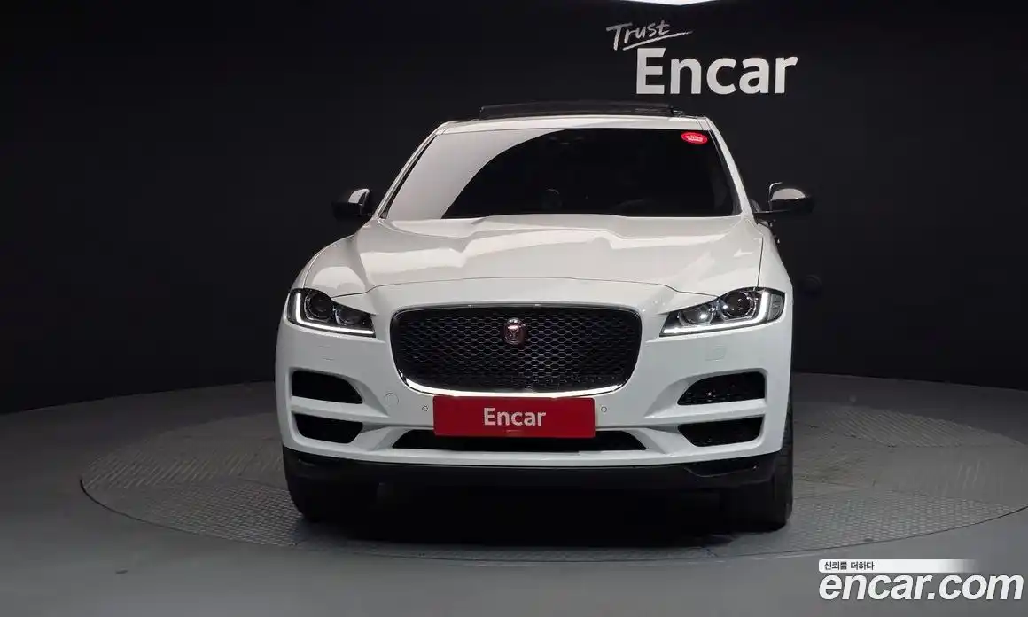 Jaguar F-Pace 2018 2.0 гидро в Москве № 2133923, фото 3