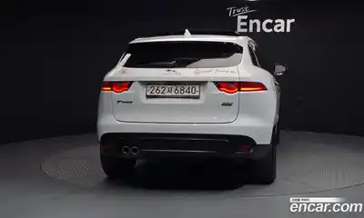 Jaguar F-Pace 2018 2.0 гидро в Москве № 2133923, миниатюра 4
