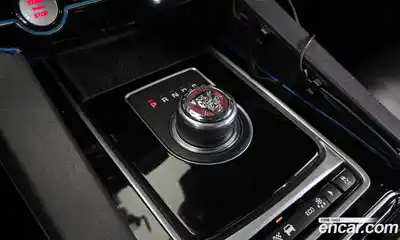 Jaguar F-Pace 2018 2.0 гидро в Москве № 2133923, миниатюра 9