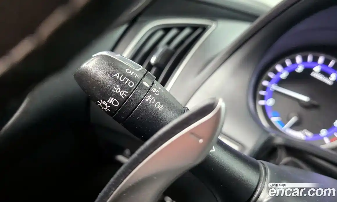 Infiniti Q50 2015 3.5 гидро в Москве № 2134047, фото 18
