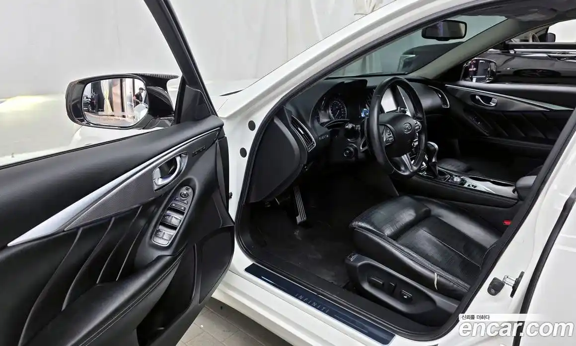 Infiniti Q50 2015 3.5 гидро в Москве № 2134047, фото 10