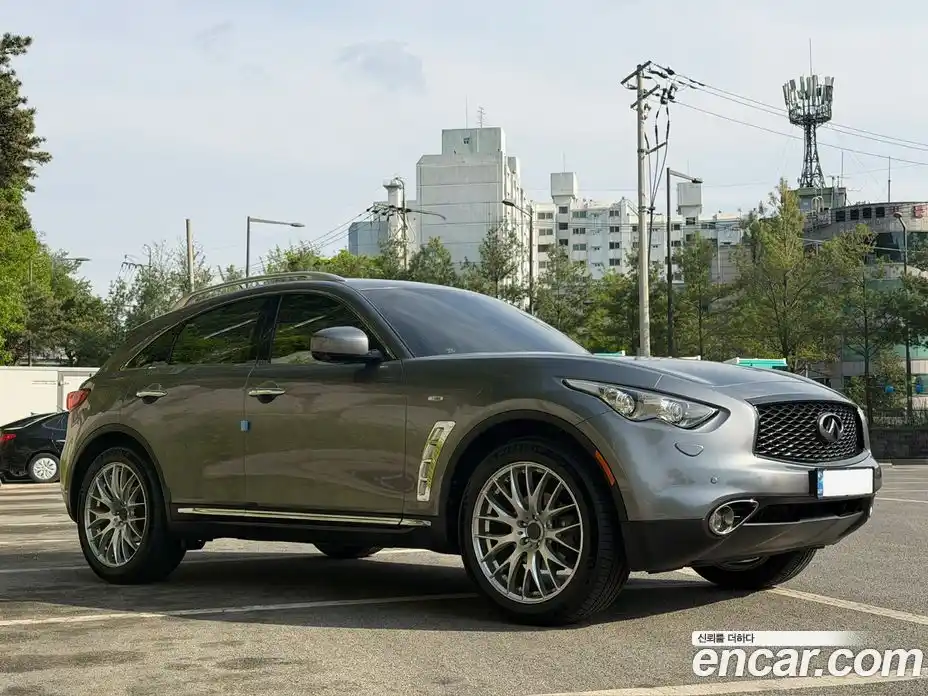 Infiniti FX 2012 3.5 гидро в Москве № 2134082, фото 3