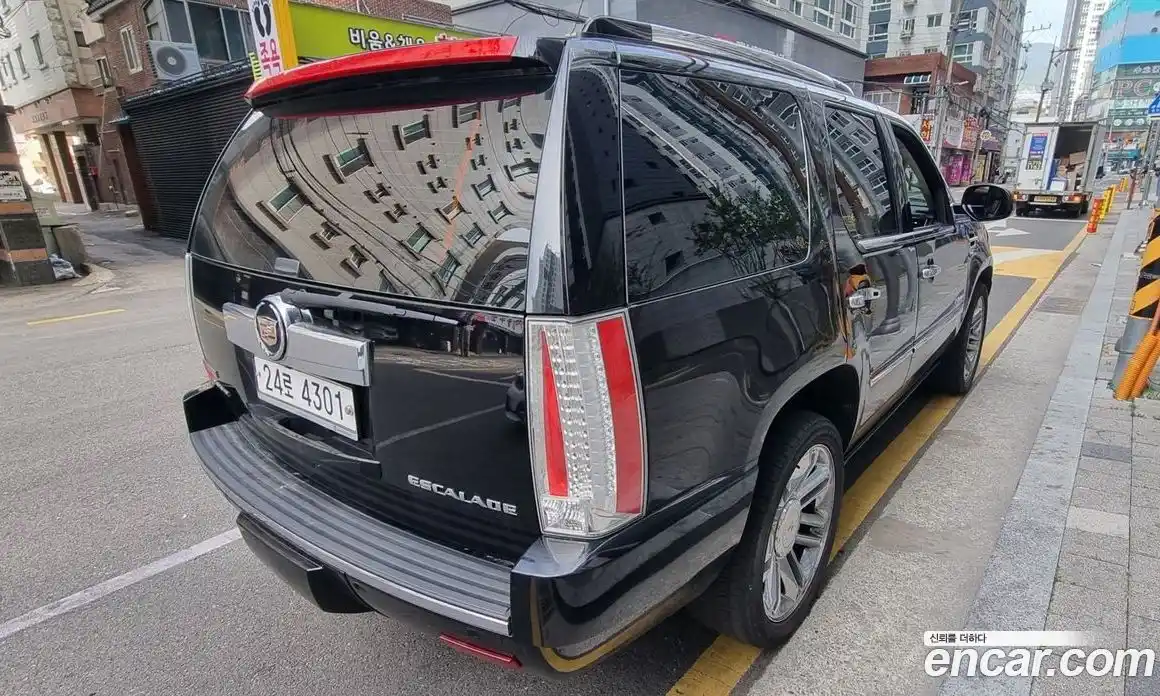 Cadillac Escalade 2011 6.2 гидро в Москве № 2134514, фото 4