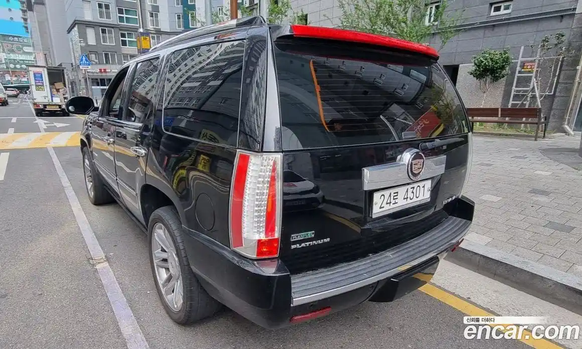 Cadillac Escalade 2011 6.2 гидро в Москве № 2134514, фото 7