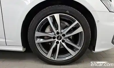 Audi A6 2022 2.0 гидро в Москве № 229882, миниатюра 5