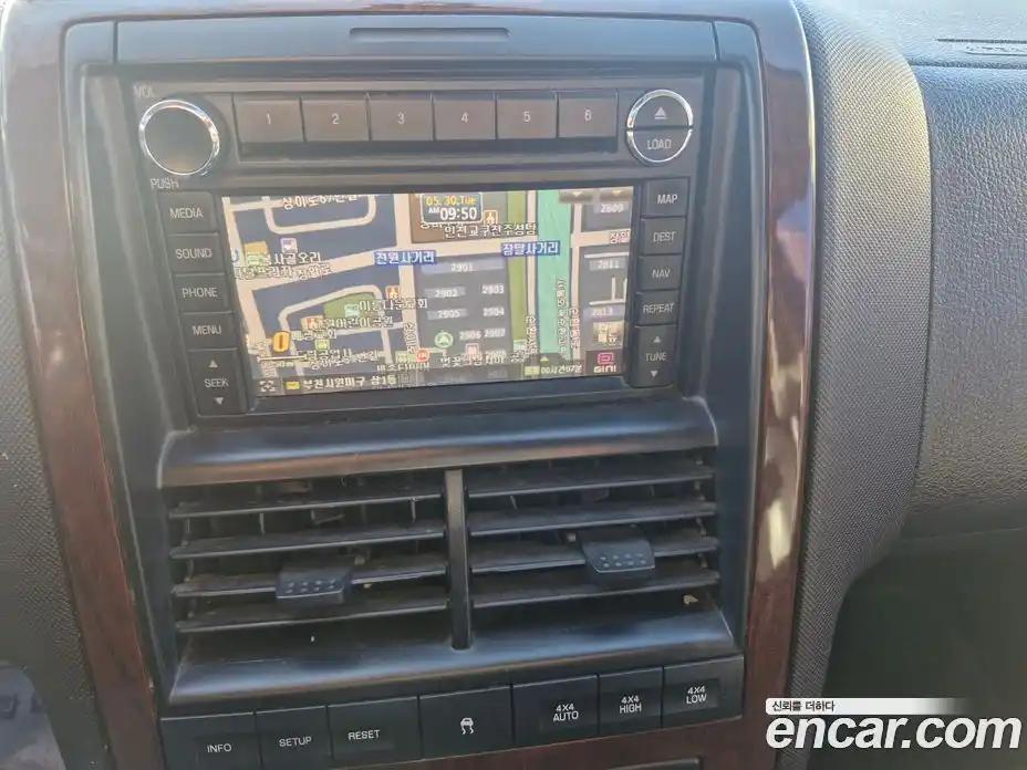 Ford Explorer 2008 4.0 гидро в Москве № 260104, фото 9