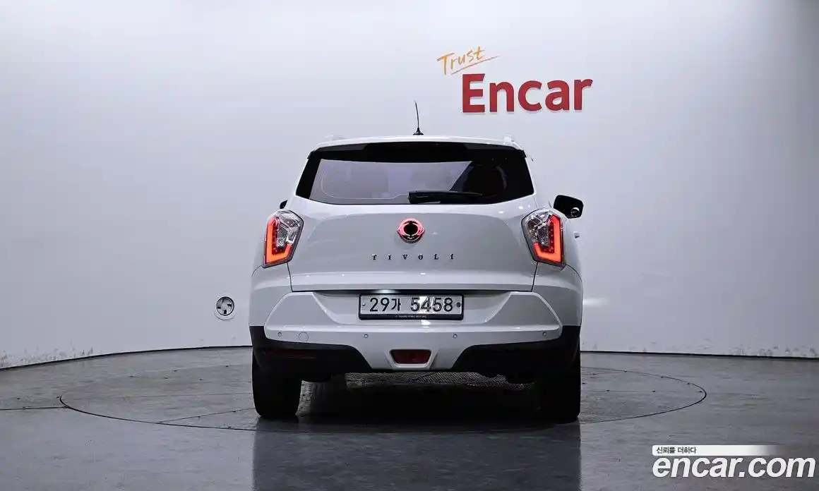 SsangYong TIBOLI 2017 1.6 гидро в Москве № 30796, фото 4