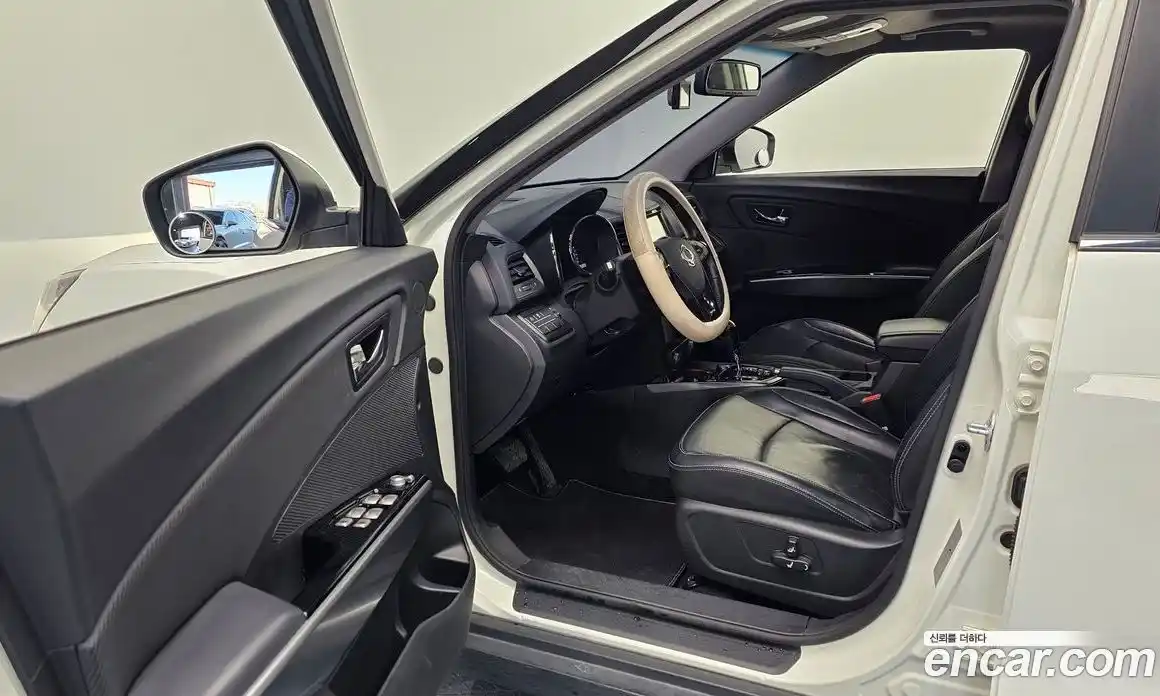 SsangYong TIBOLI 2017 1.6 гидро в Москве № 30796, фото 10