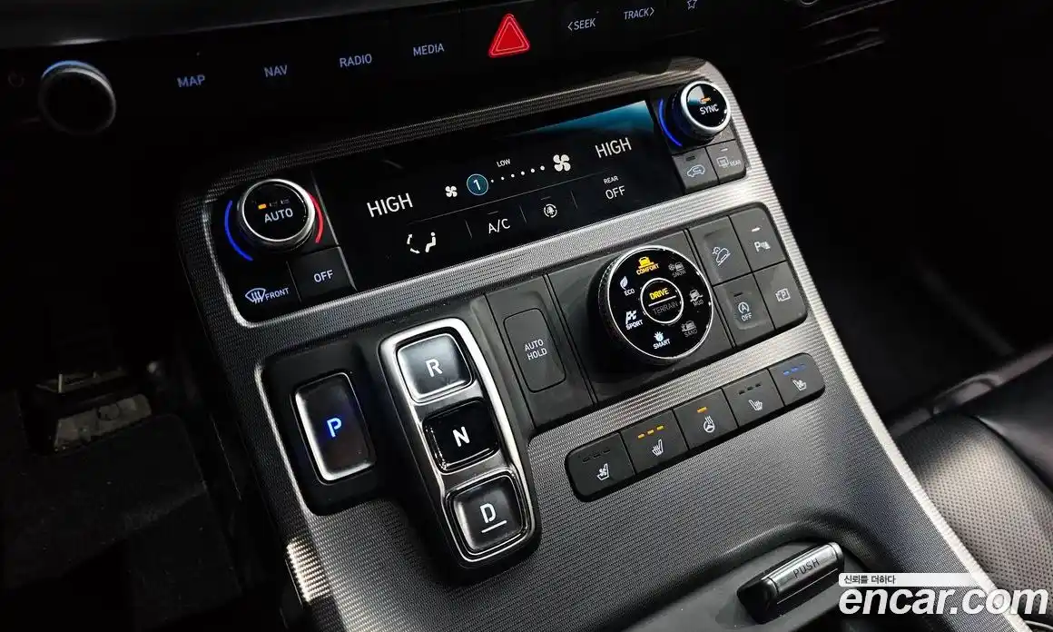 Hyundai Palisade 2023 3.8 гидро в Москве № 46992, фото 9