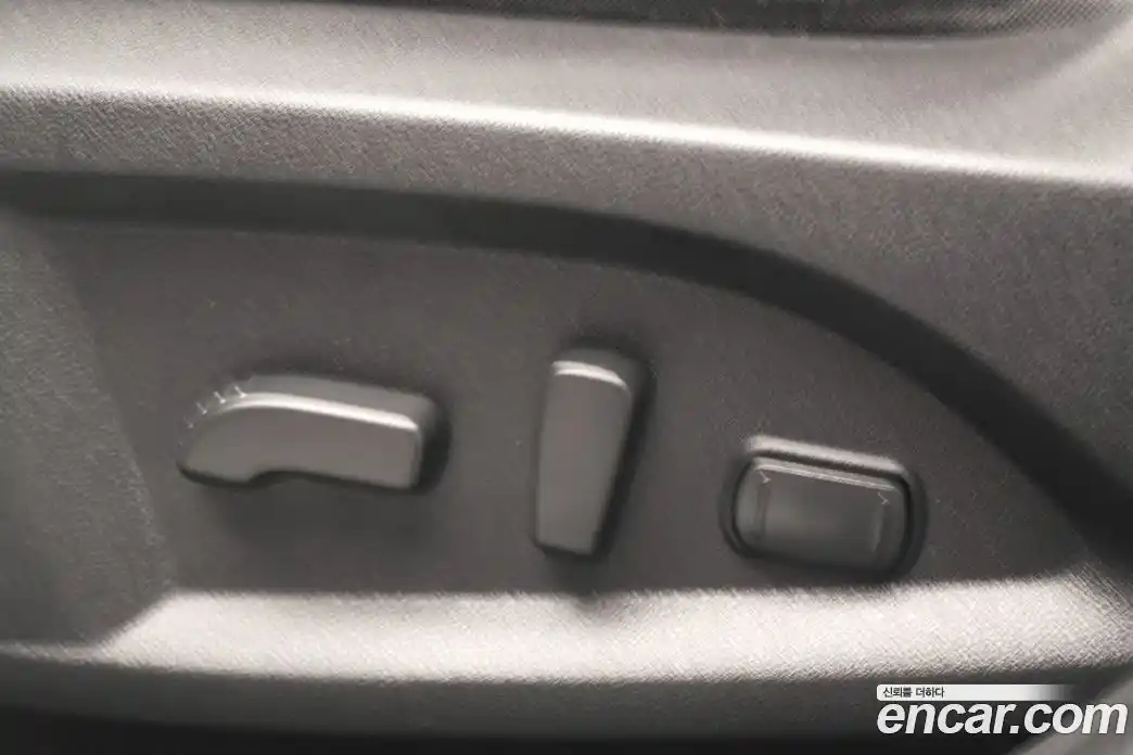 Renault QM6 2019 2.0 гидро в Москве № 929016, фото 13