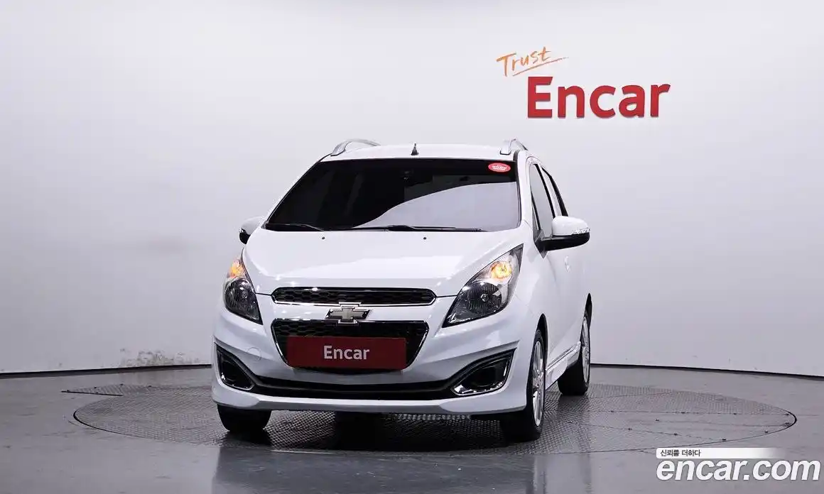 Chevrolet Spark 2014 1.0 гидро в Москве, фото 3