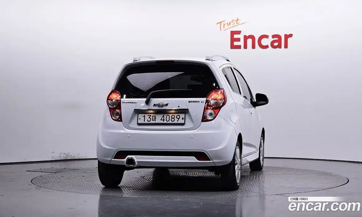 Chevrolet Spark 2014 1.0 гидро в Москве, фото 4