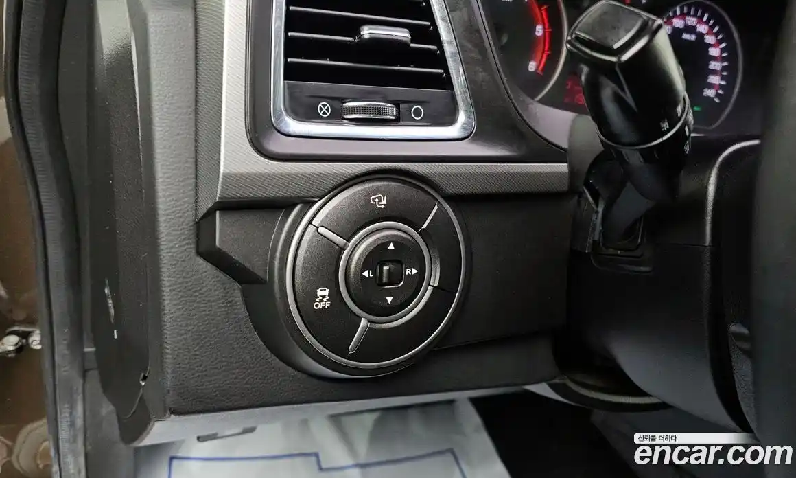 SsangYong Korando 2017 2.2 гидро в Москве № 147016, фото 14