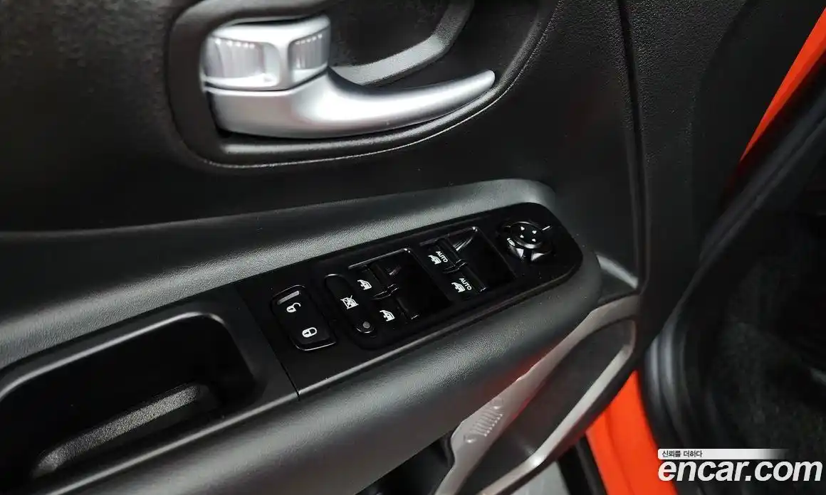 Jeep Renegade 2021 2.4 гидро в Москве № 1623783, фото 29