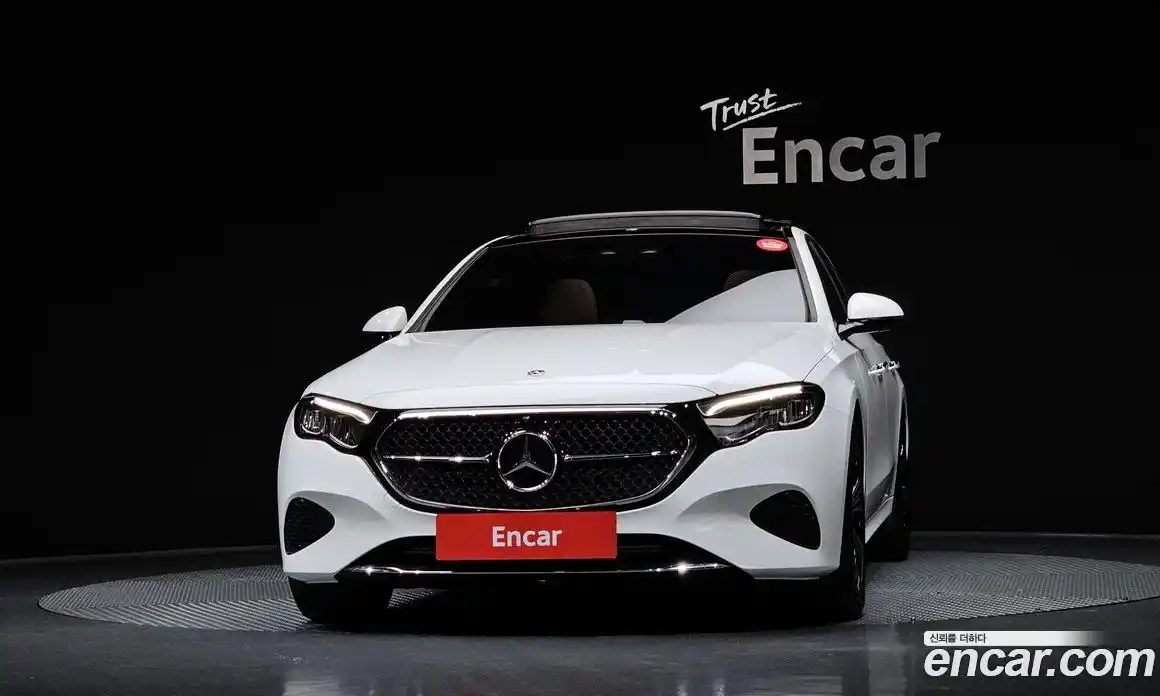 Mercedes-Benz E-Class 2024 2.0 гидро в Москве № 179358, фото 3