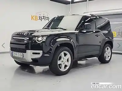 Land Rover Defender, 2023