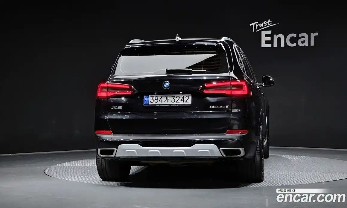 BMW X5 2022 3.0 гидро в Москве № 192518, фото 4